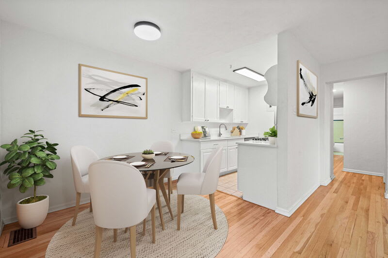 525 N Jackson St – photo 3