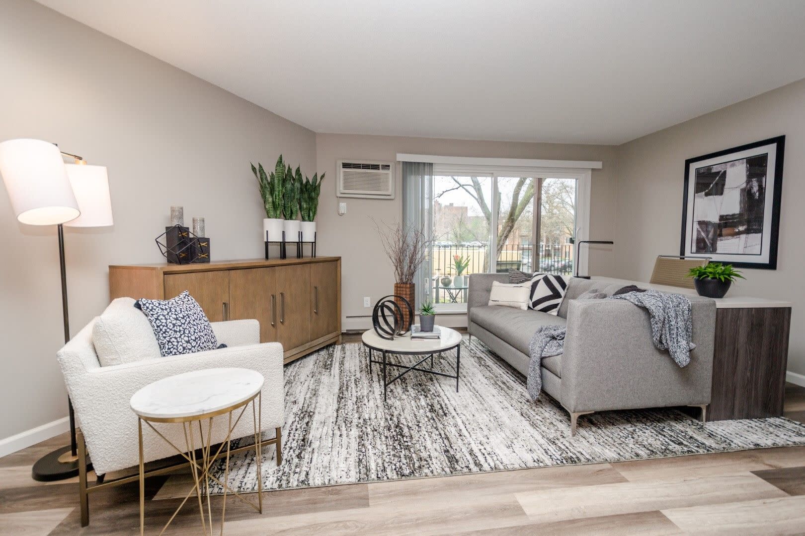 The Birchway Apartments – photo 1