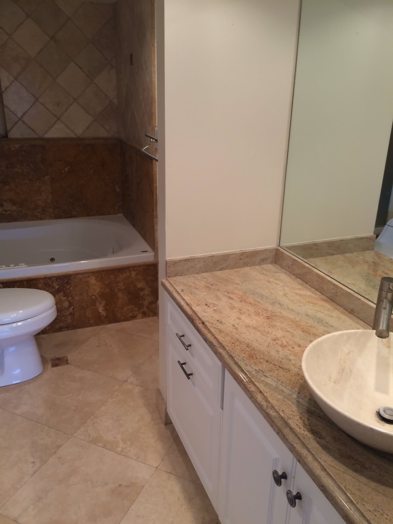 2300 Ne 33rd Ave – photo 4
