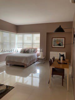 2421 Lake Pancoast Dr – photo 3