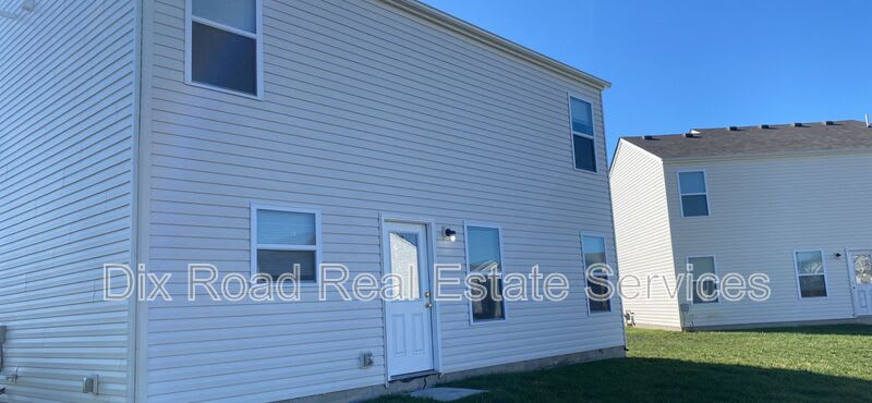 806 Prescot Circle – photo 3