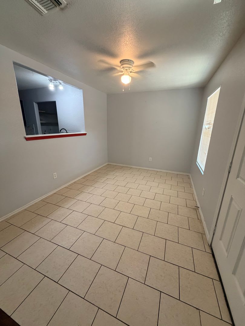 Foster Meadows 3 Bedroom 2 Bath Home – photo 3