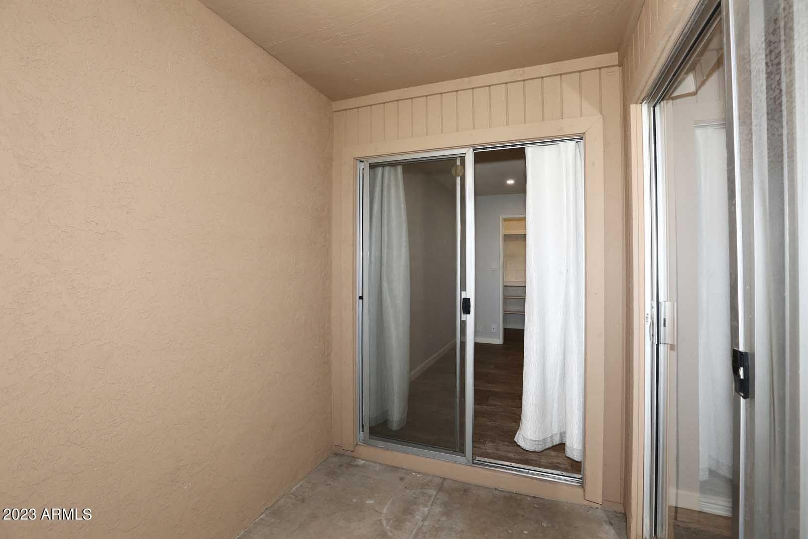 522 W BLACKHAWK Drive – photo 5