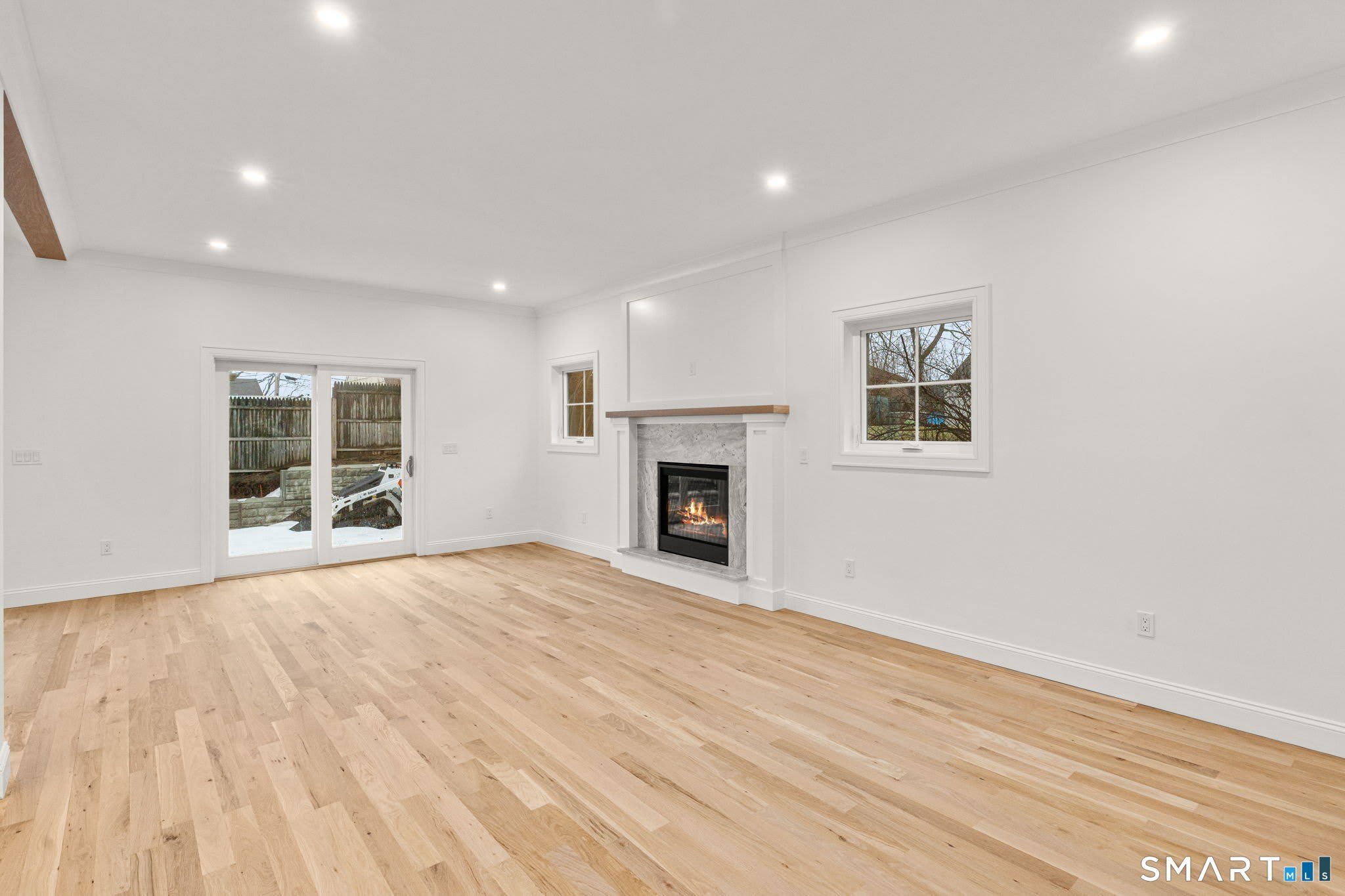 108 New England Avenue – photo 5