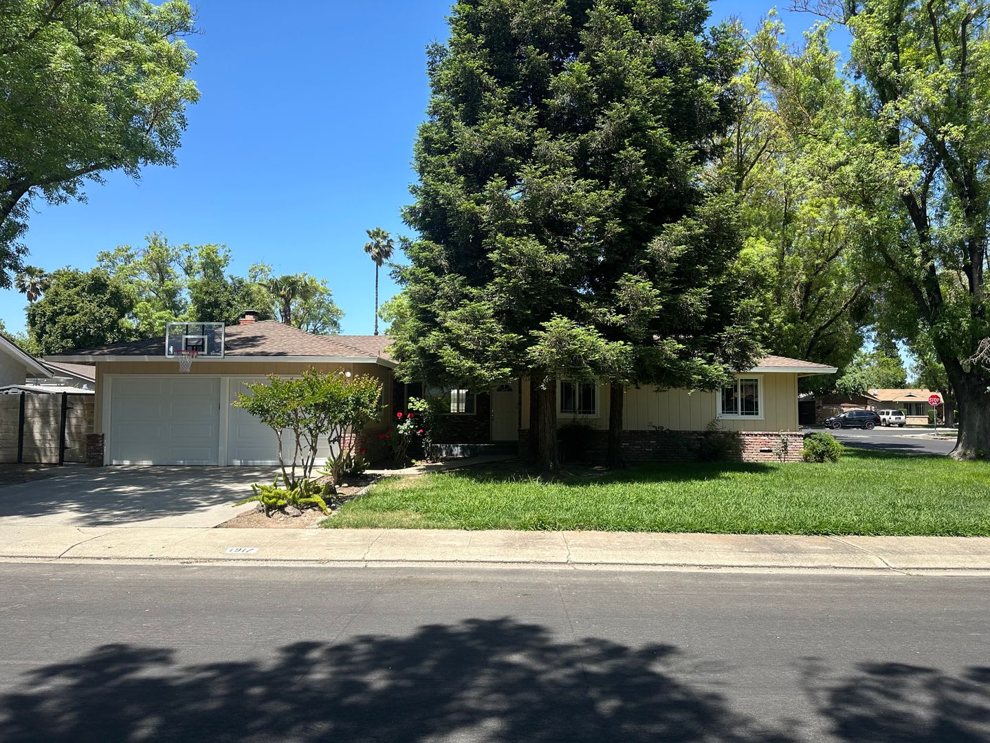 3 Bedroom with Pool! – photo 1