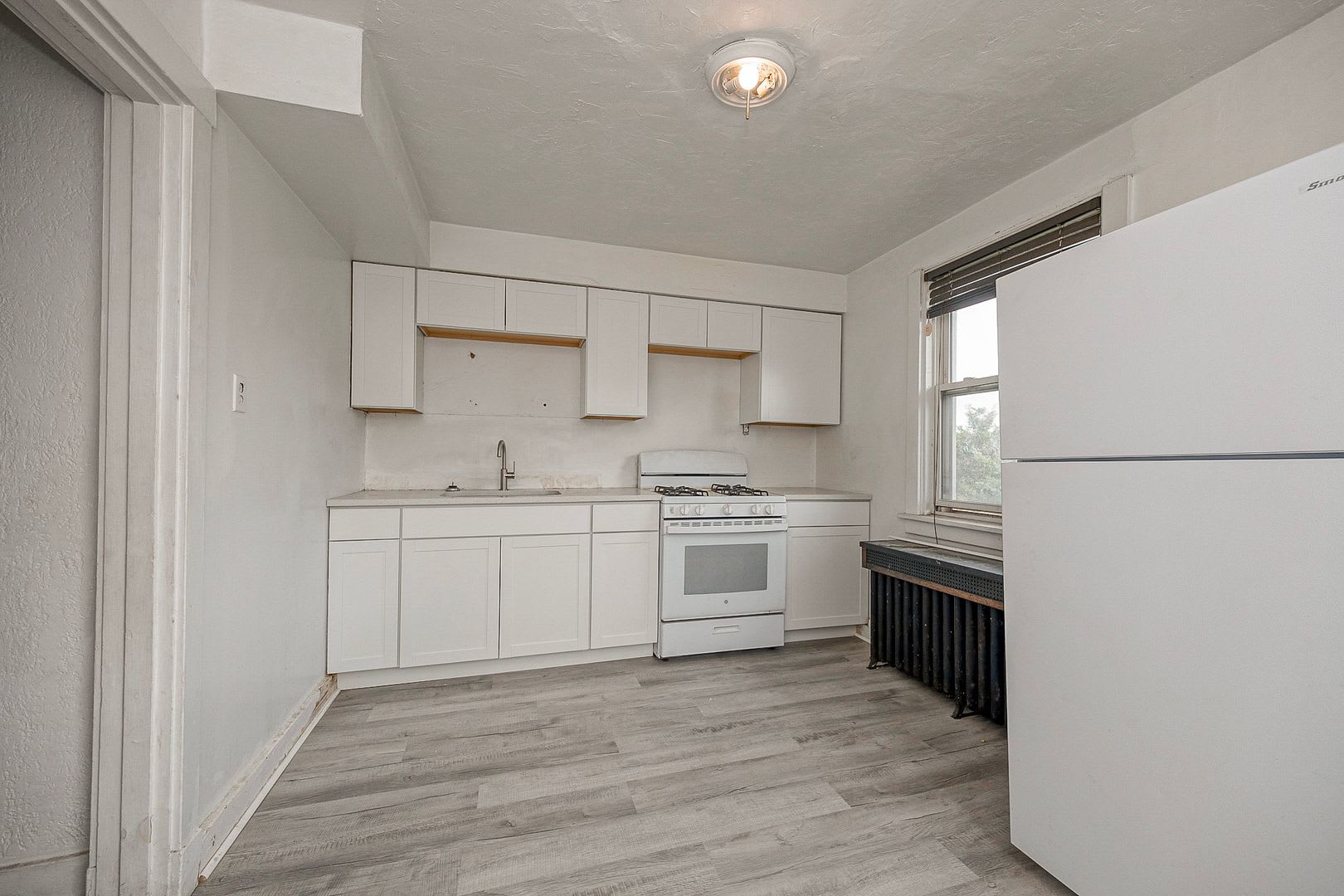 2361 Brownsville Road – photo 2
