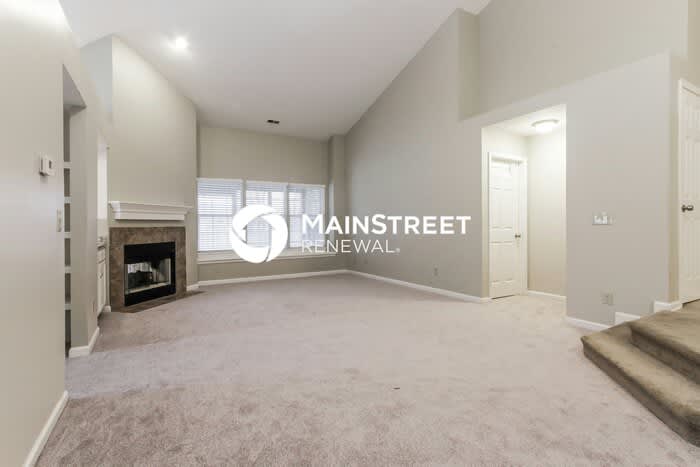 2037 Lohr Drive – photo 4