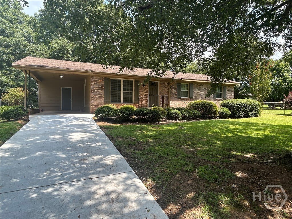 1020 Tuxedo Lane – photo 2