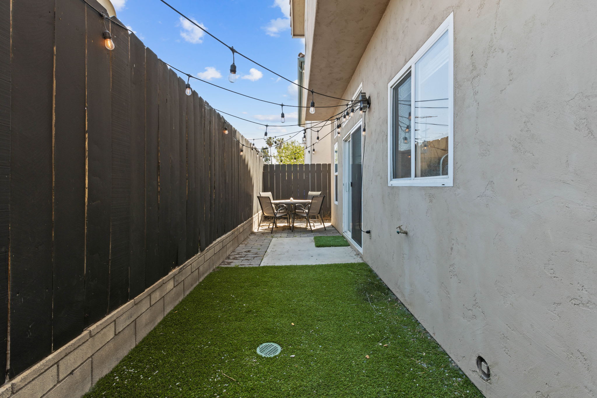 1786 Elm Ave – photo 5