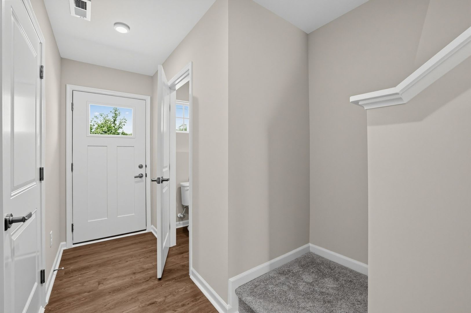 Charming 3BR Townhome in Lyman – photo 5