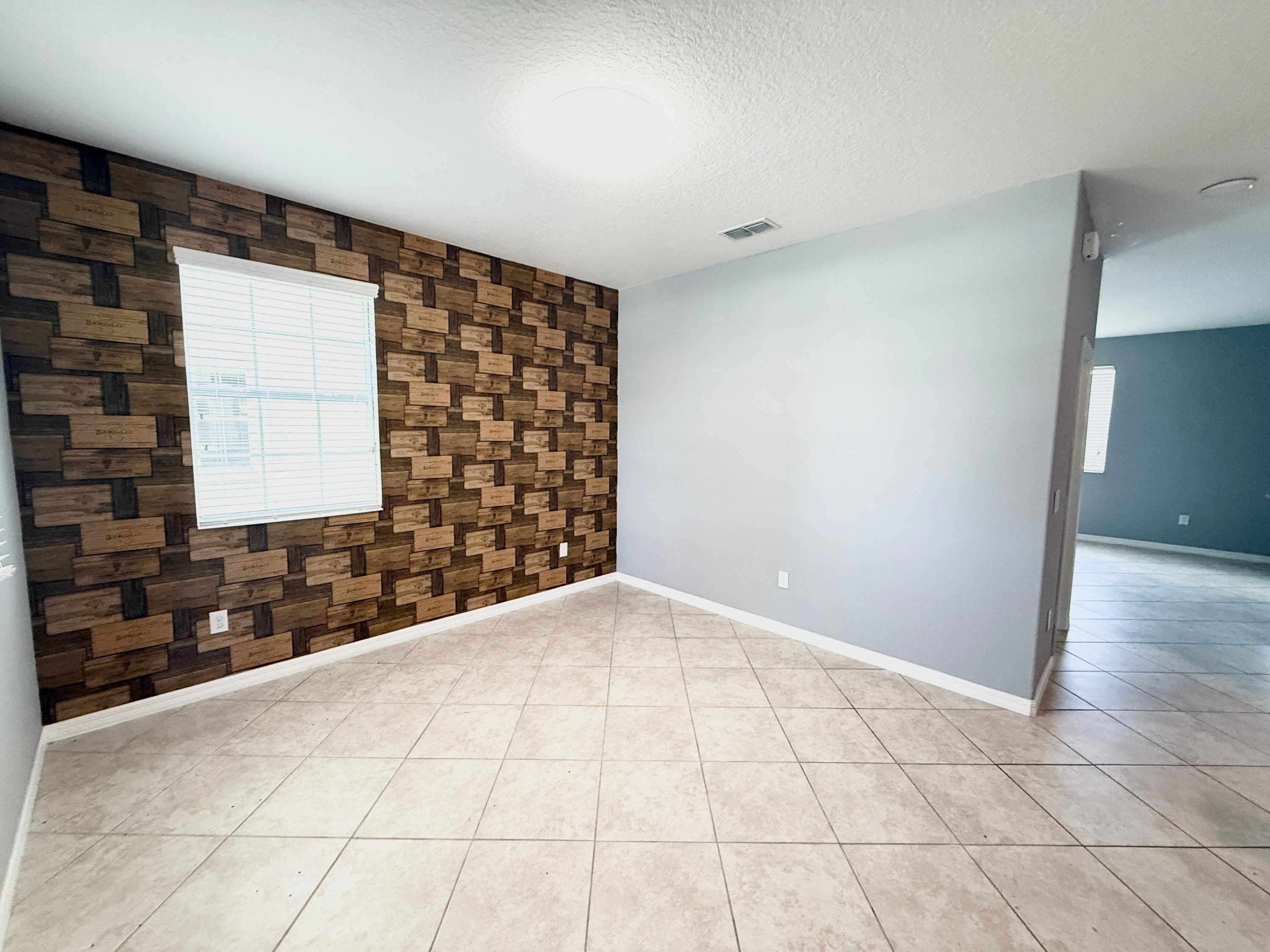 7642 Fairgrove Avenue – photo 2