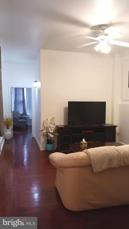 2034 Delancey Pl – photo 3