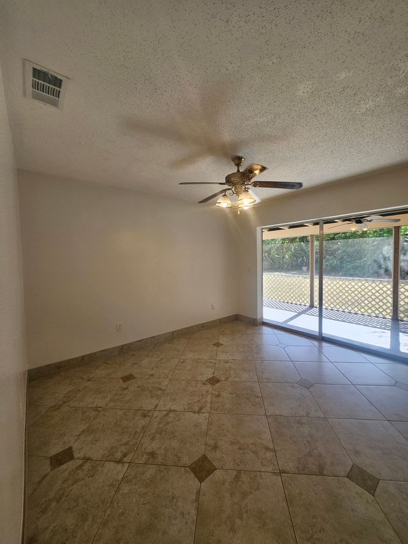 Single Family Home In Port Charlotte – photo 5