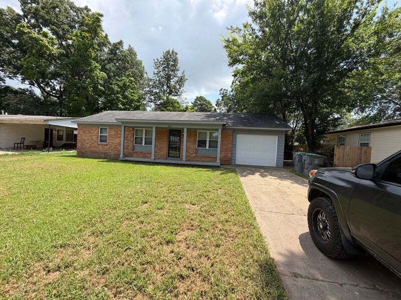 1507 Mary Jane Ave – photo 3