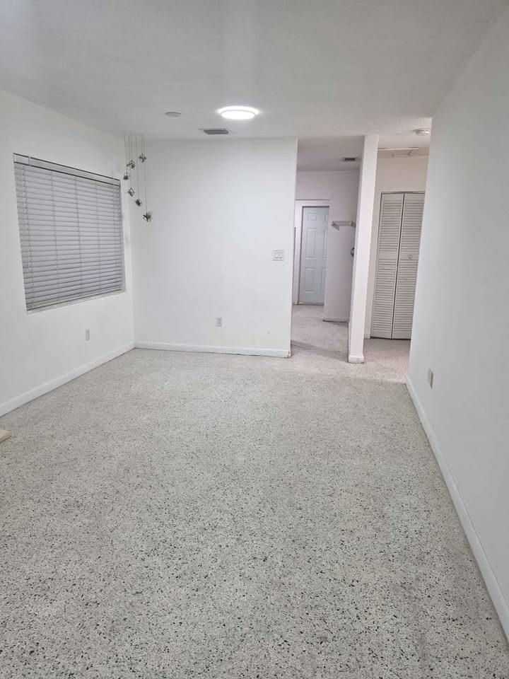 2930 Nw 32nd St – photo 2