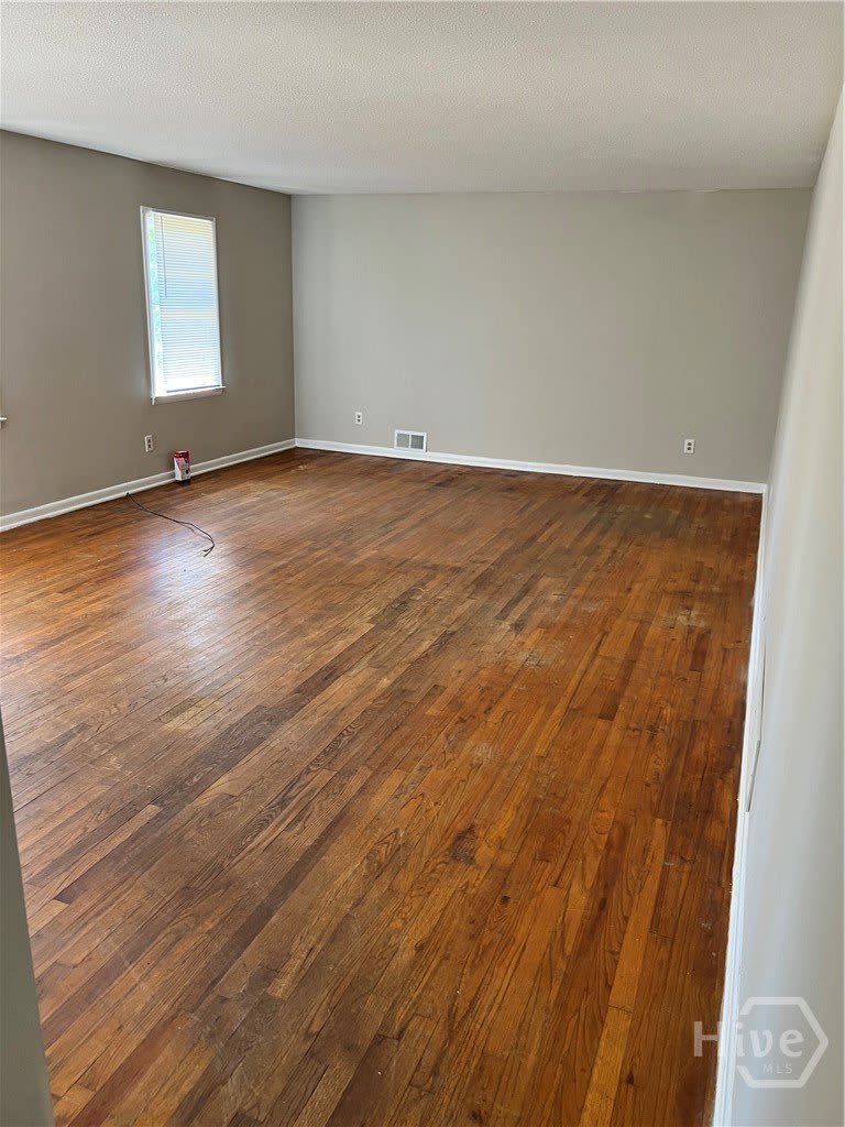 2252 S Milledge Avenue – photo 2