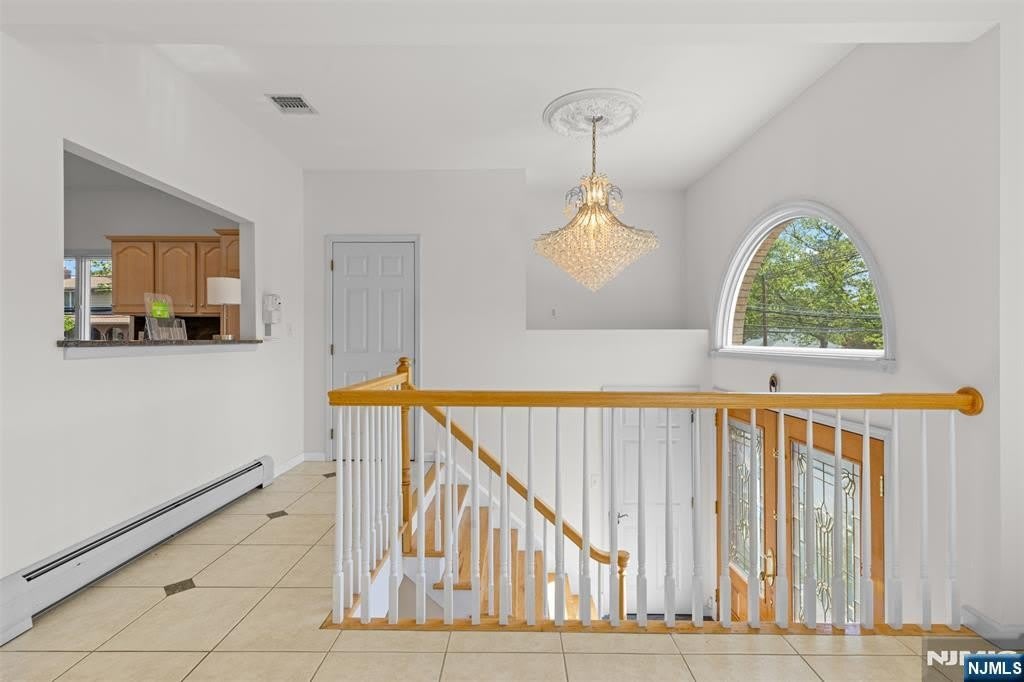 499 Morse Avenue – photo 4