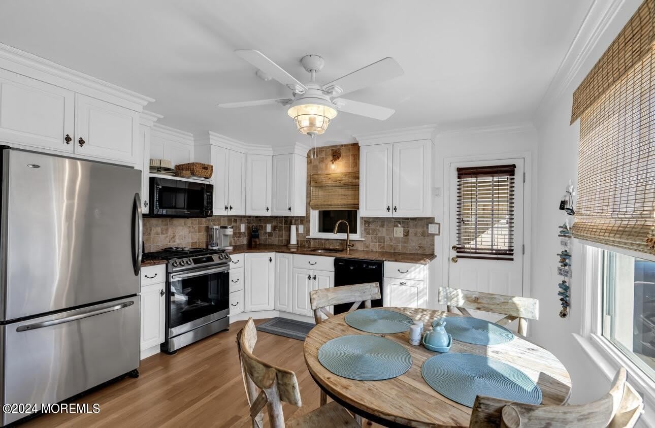 1403 Ocean Avenue – photo 3