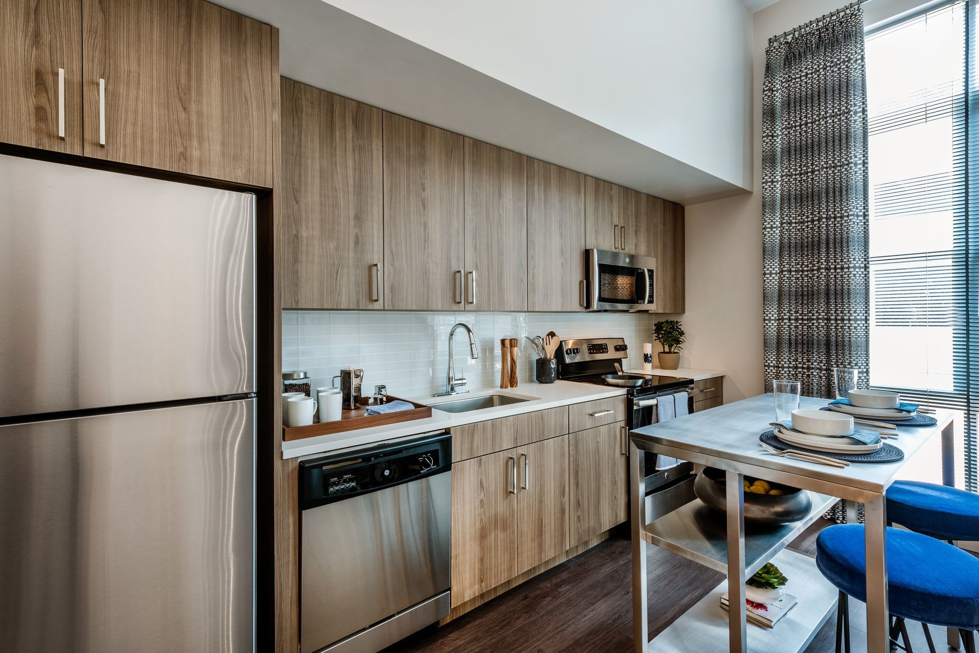 Porter St. Apartments – photo 2