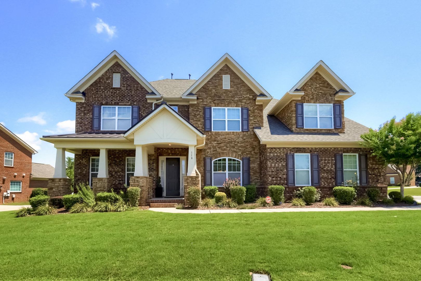 5 Bedroom single family home in Mooresville – photo 1