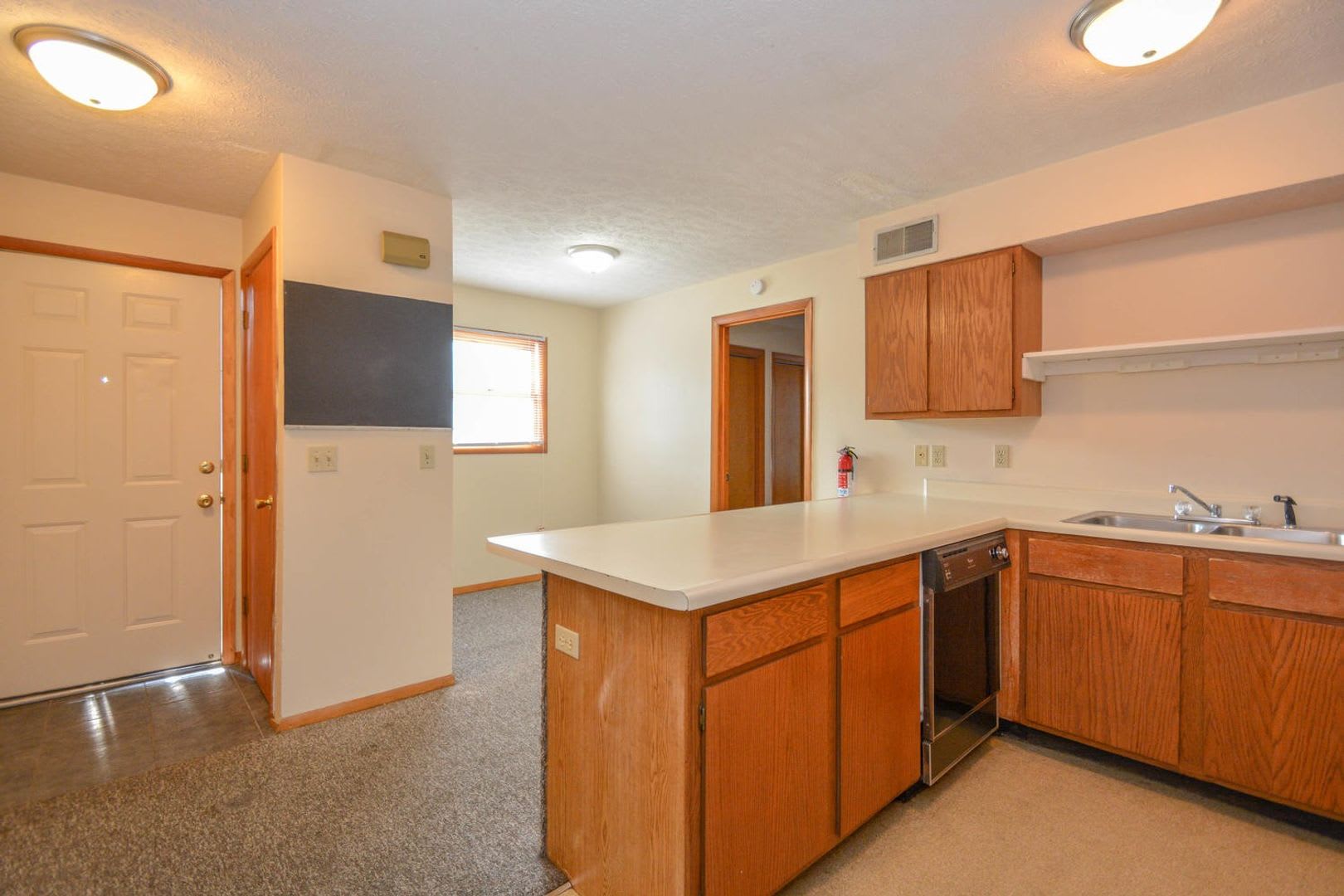 523 Henderson Crossing – photo 5