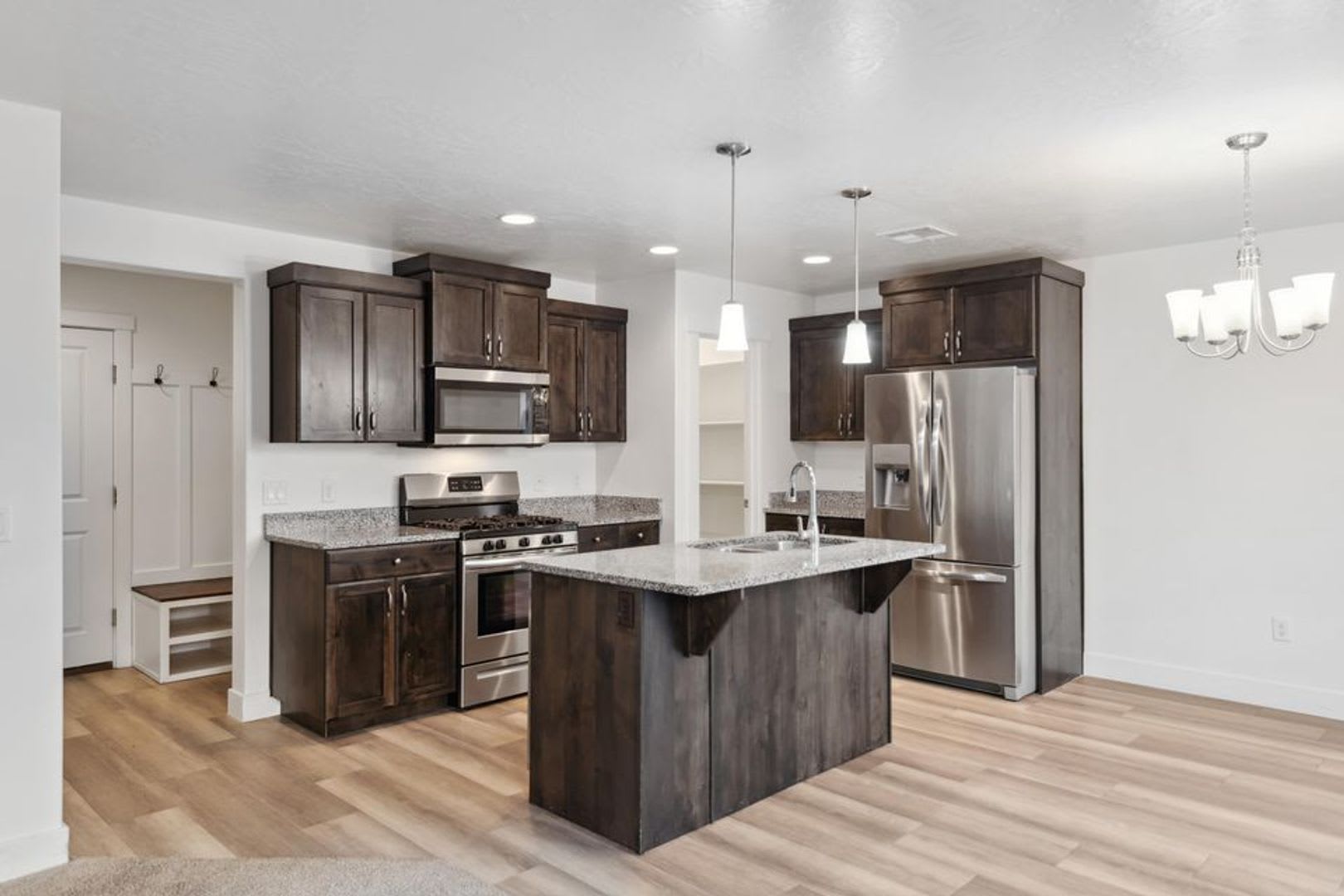 4 Bedroom – photo 2