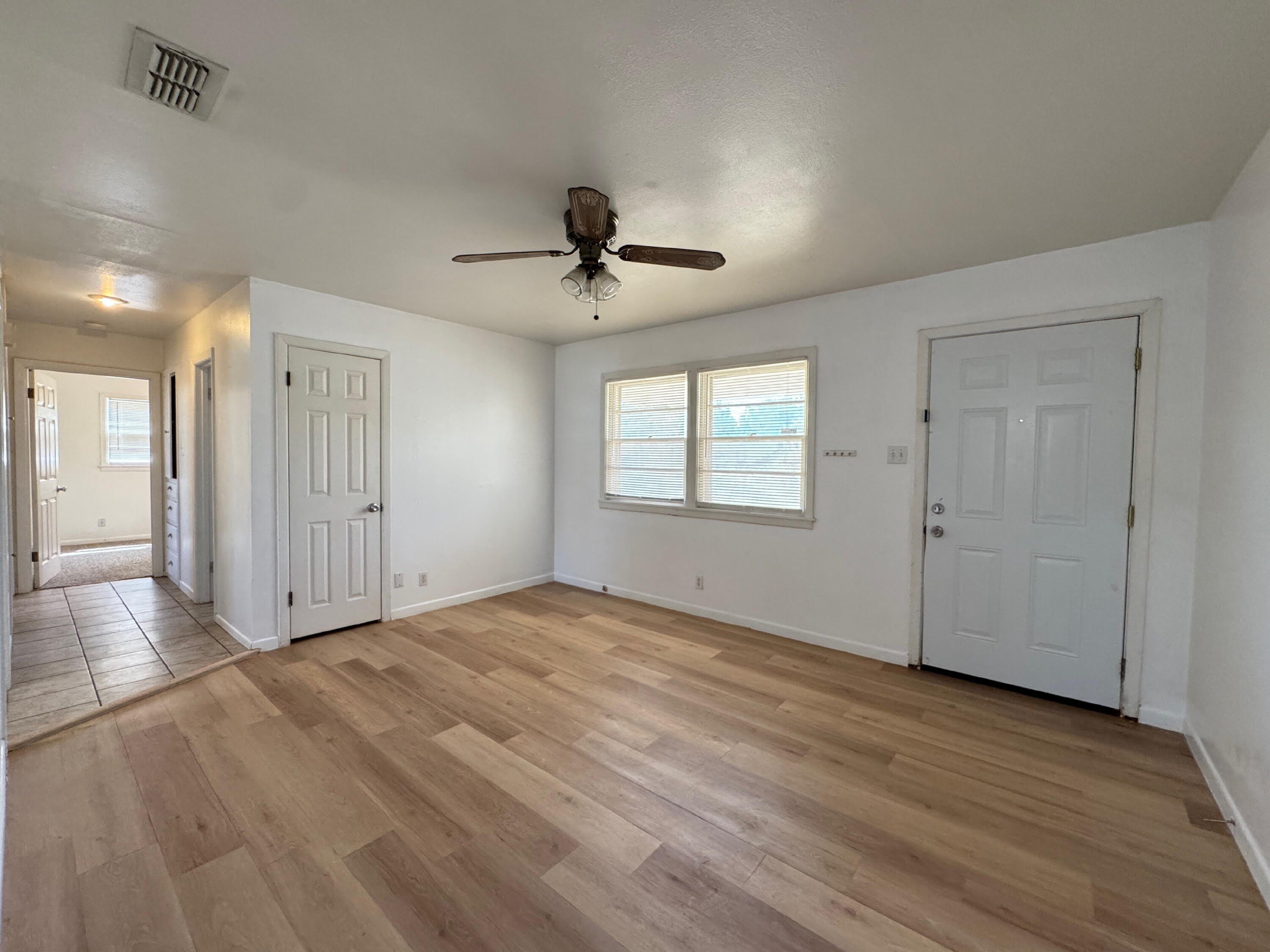 4614 36Th Street – photo 1