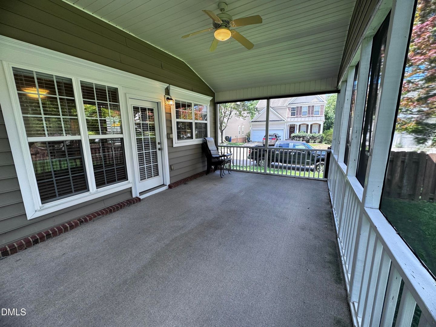 3303 Colorcott St. – photo 4
