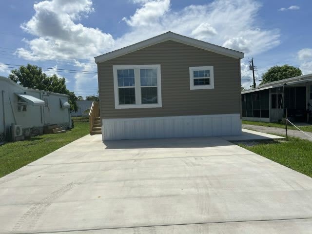 3033 S Military Trail – photo 4