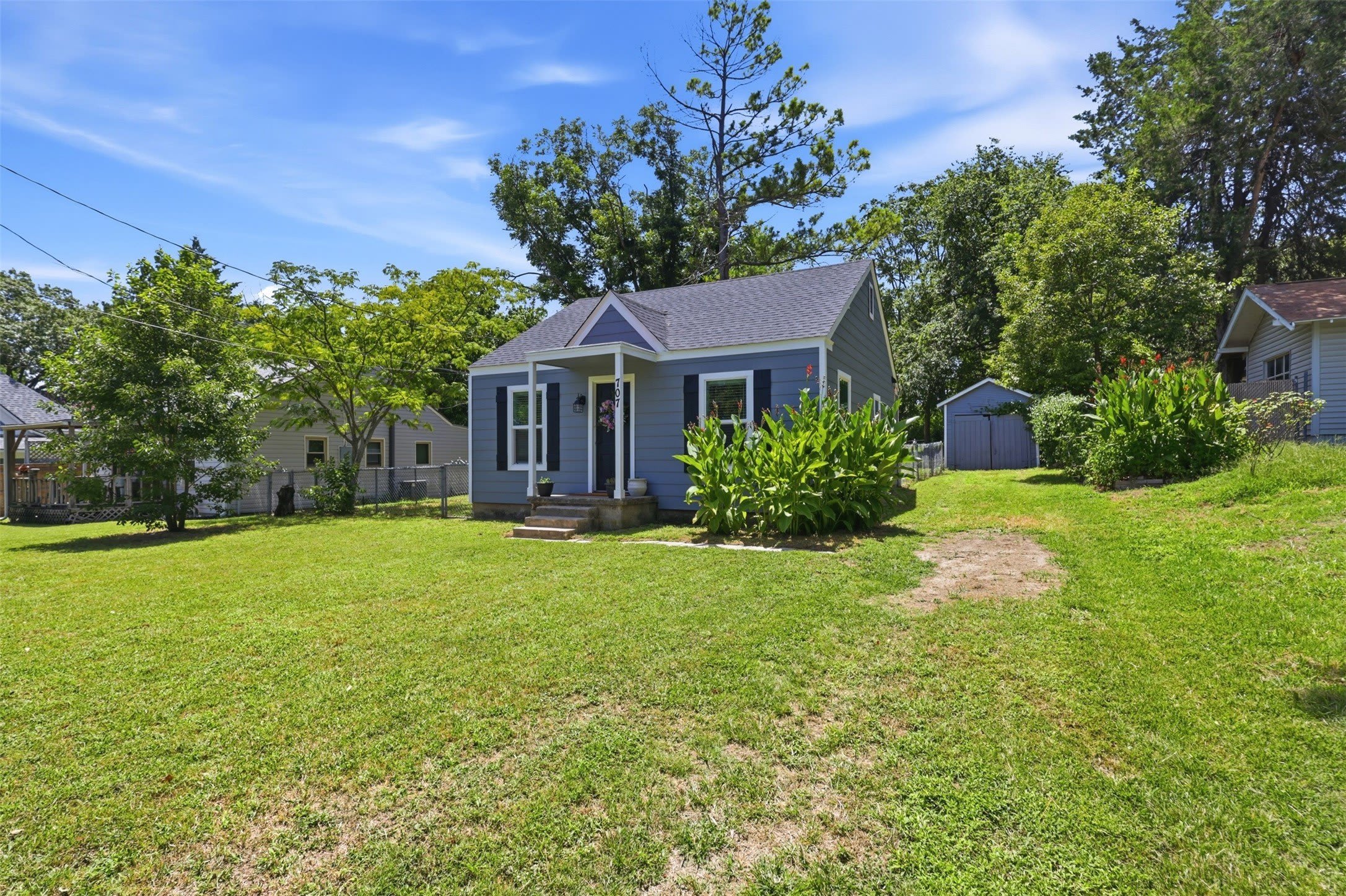 707 W Water Street – photo 3
