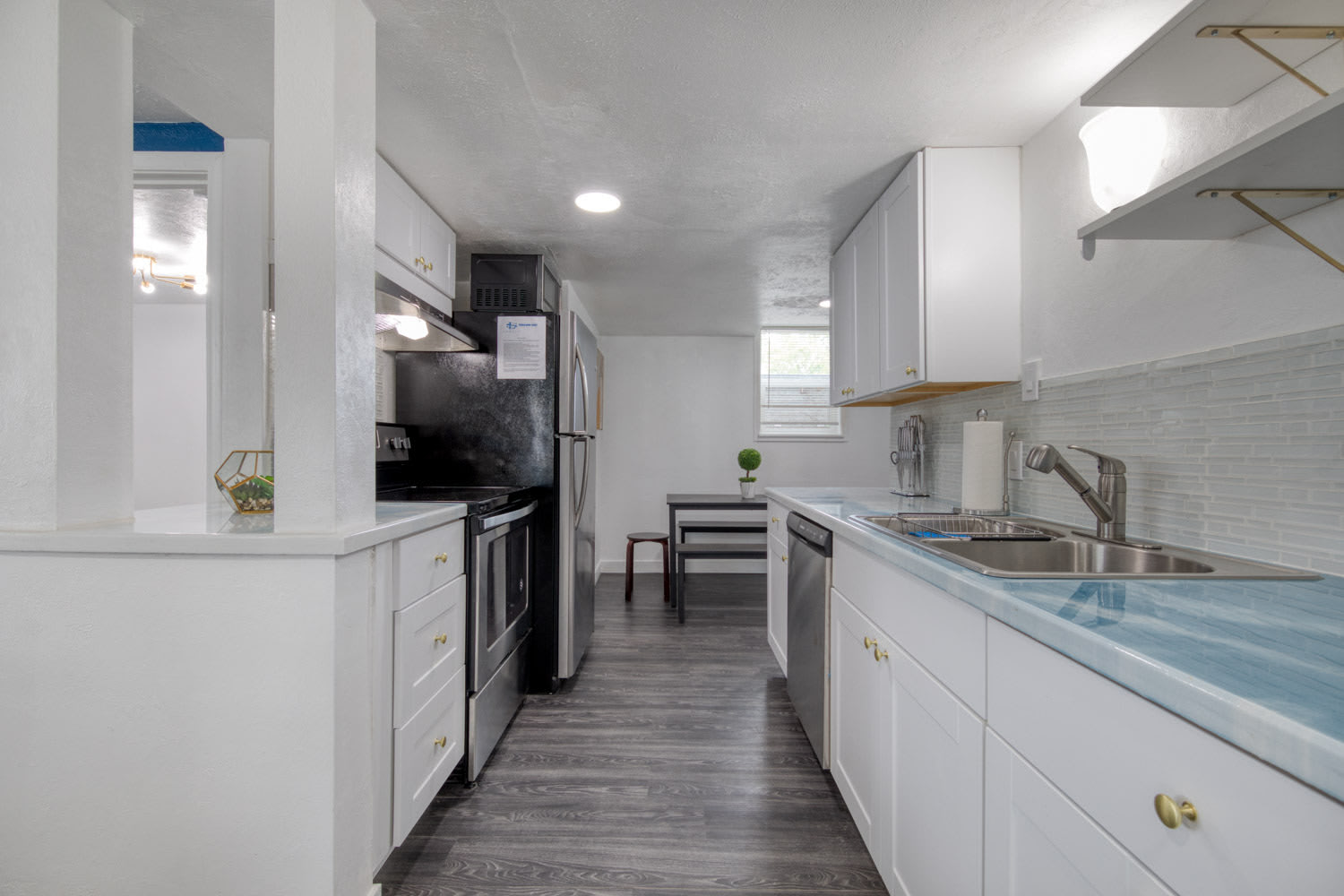 1614 West Boise Avenue – photo 4