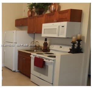 513 SW 6th Ave – photo 4