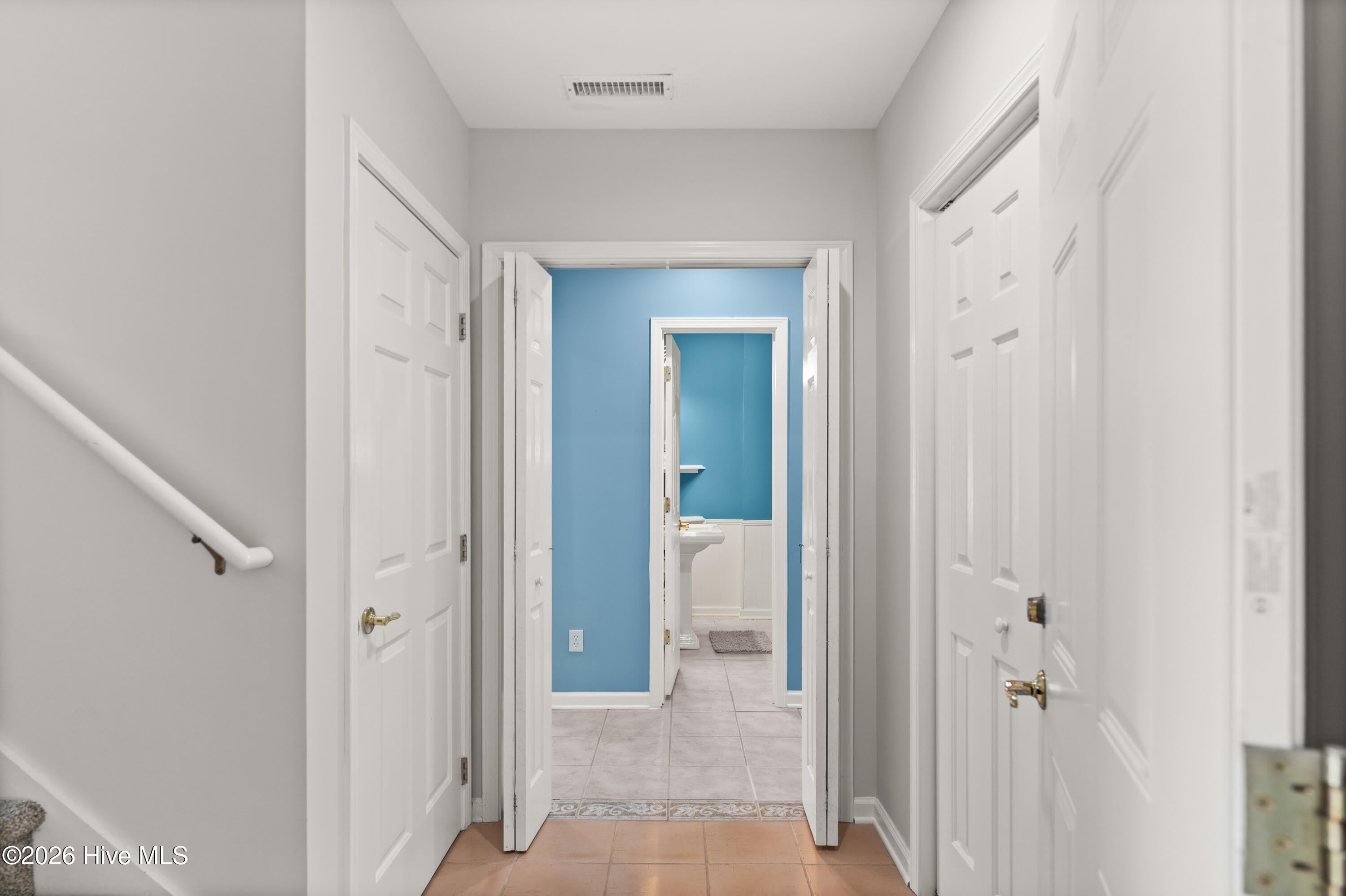 642 S Fourth Avenue S – photo 1