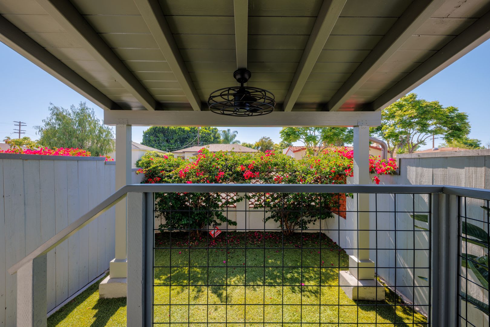 Charming Spanish-Style Craftsman 2bd/2ba Home in the Heart of the College Area – photo 4