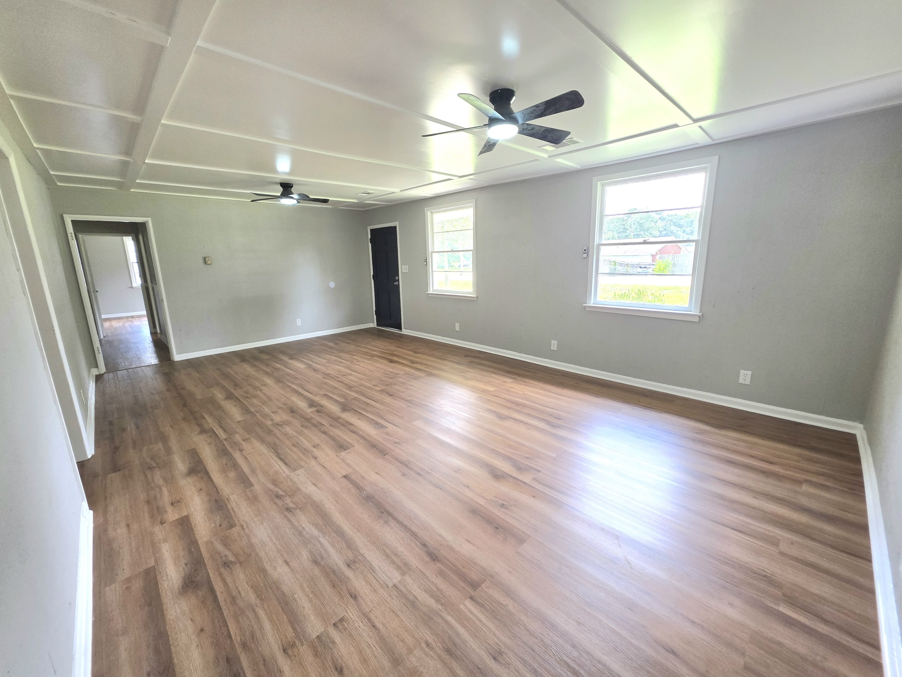 979 Newton Street – photo 2