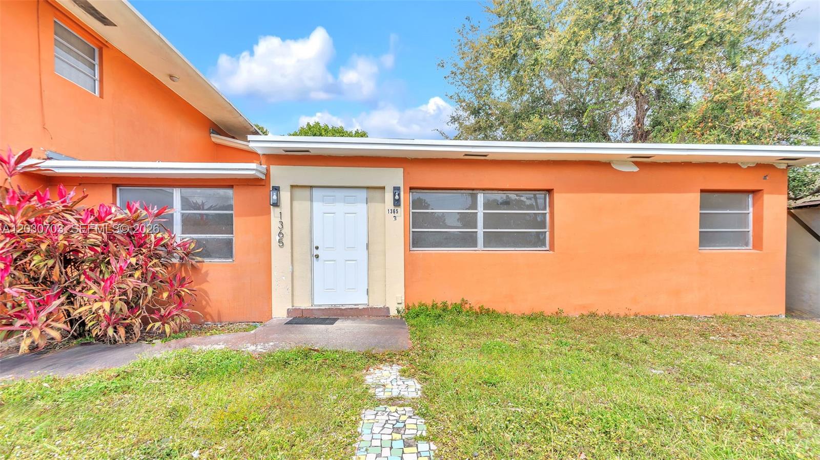 1365 Nw 55Th Terrace – photo 3