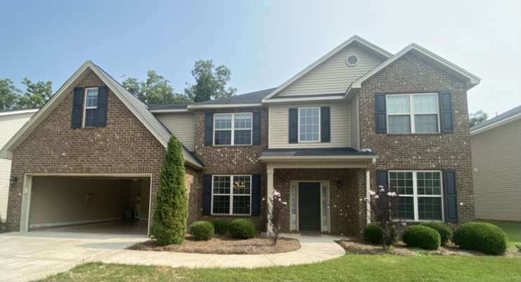 319 Haywood Drive – photo 2