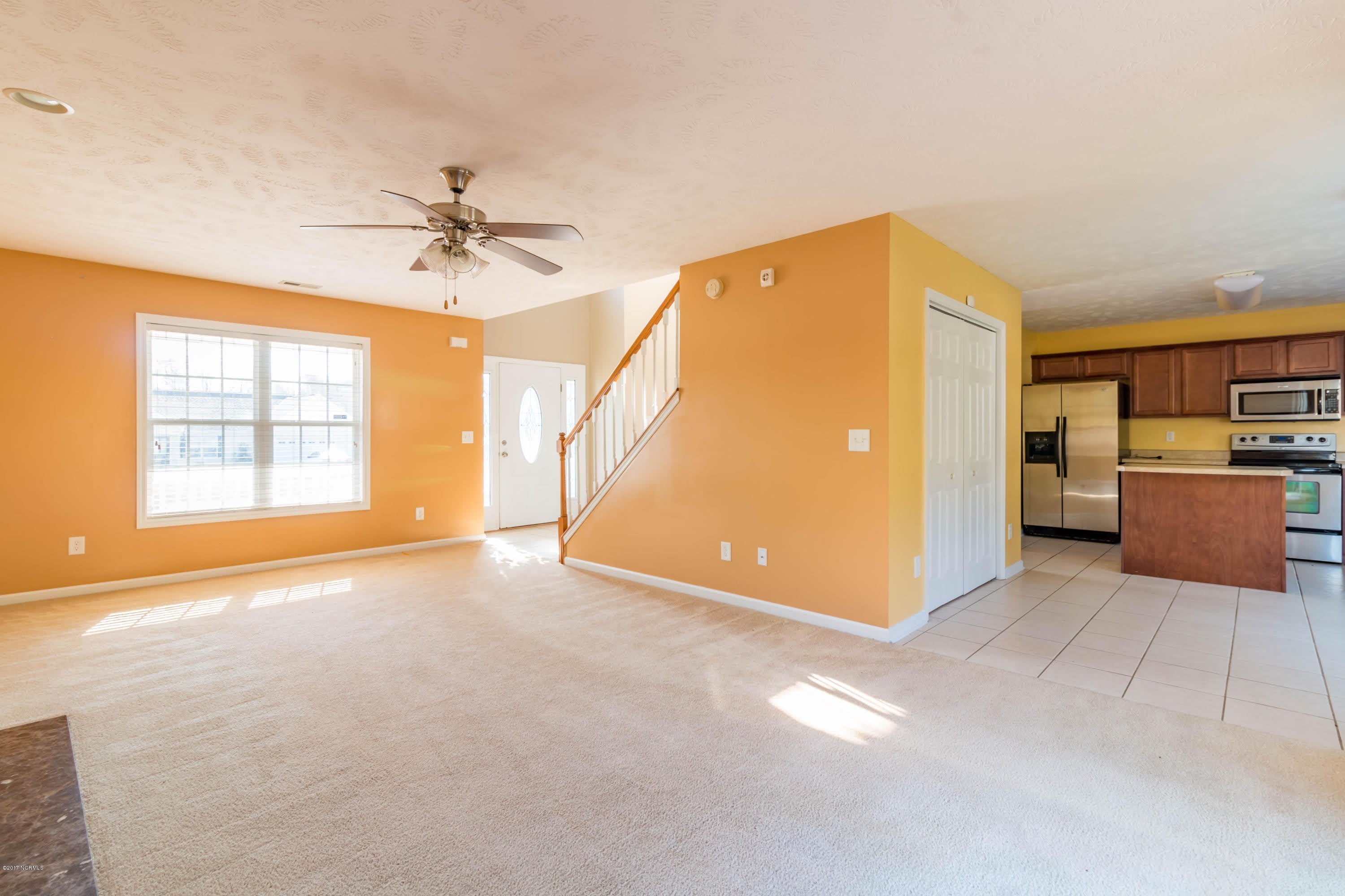 153 Louie Lane – photo 3