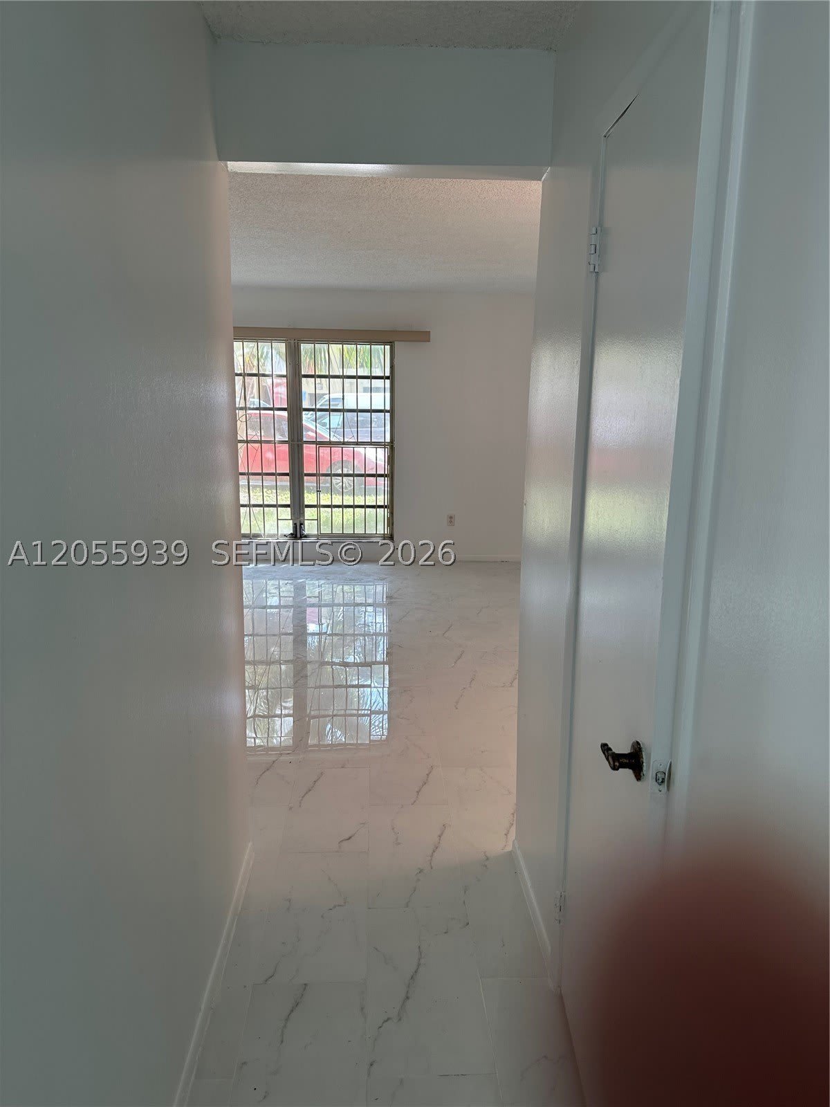 9270 Fontainebleau Blvd – photo 3