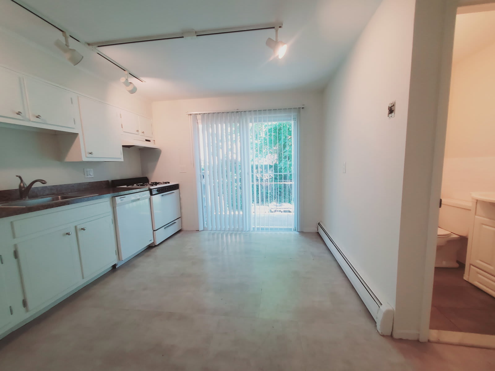 15 Elmwood Street – photo 3