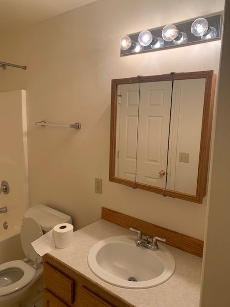 705 Benjamin Ave Duplex – photo 4