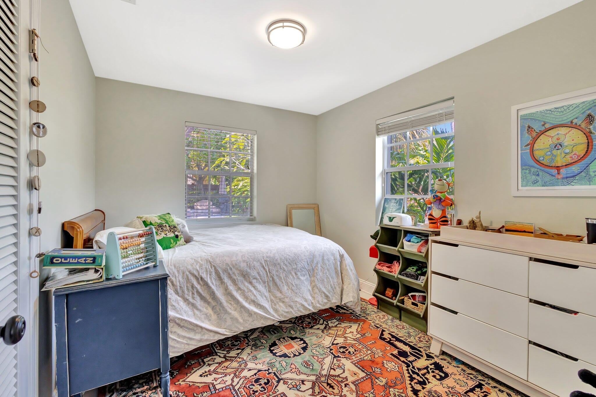 227 NE 12th Street – photo 5