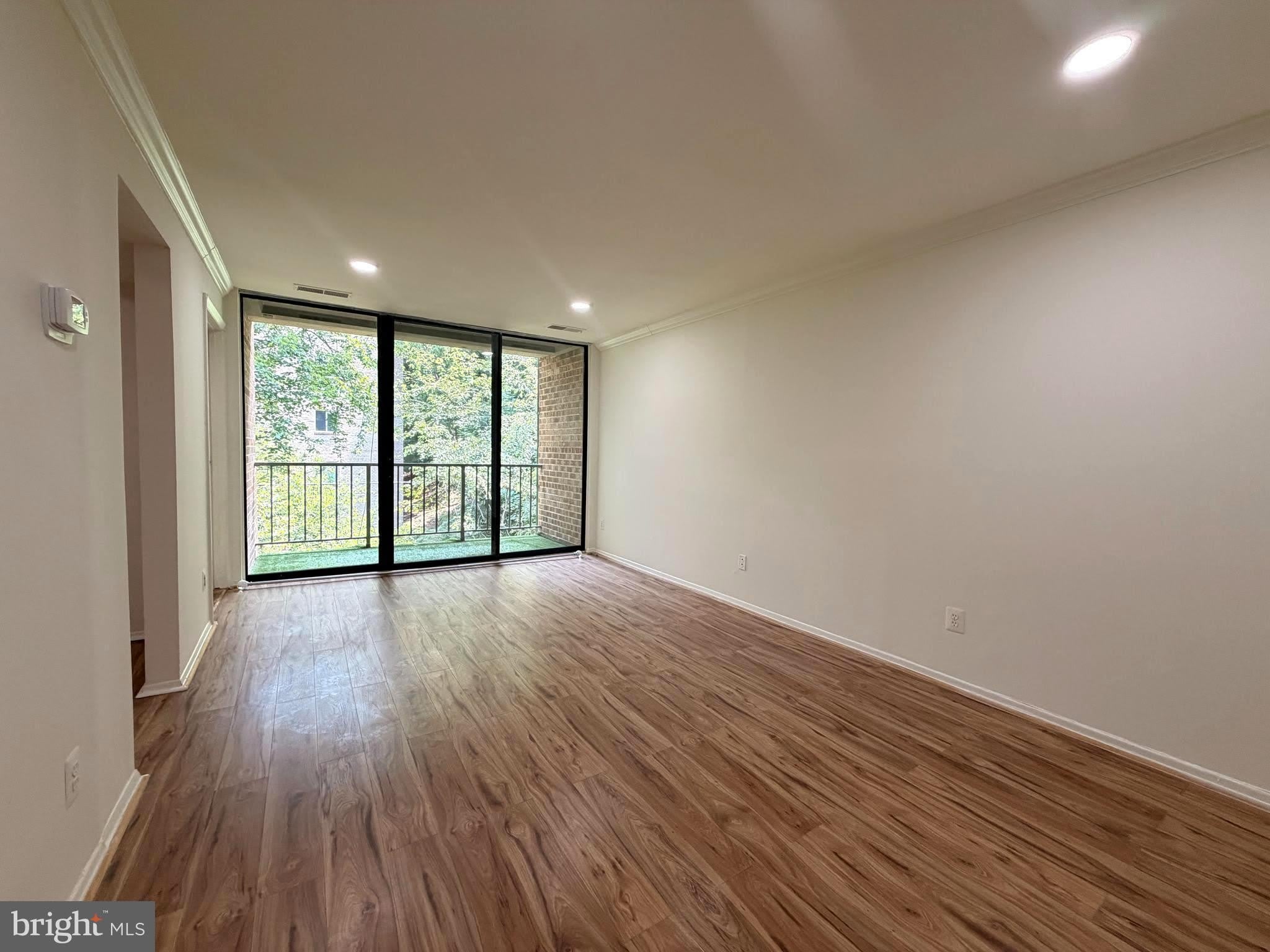 487 N Armistead Street – photo 4