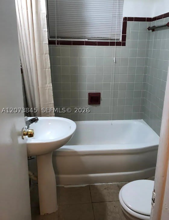 2123 Nw 93Rd St – photo 2