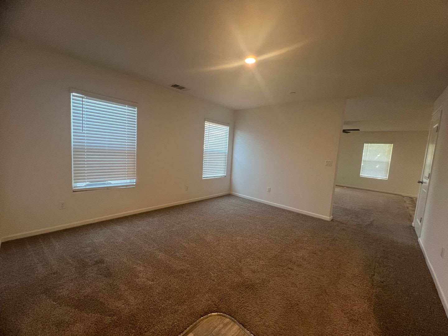 five bedrooms and three and a half bathrooms home in Fresno, CA – photo 5