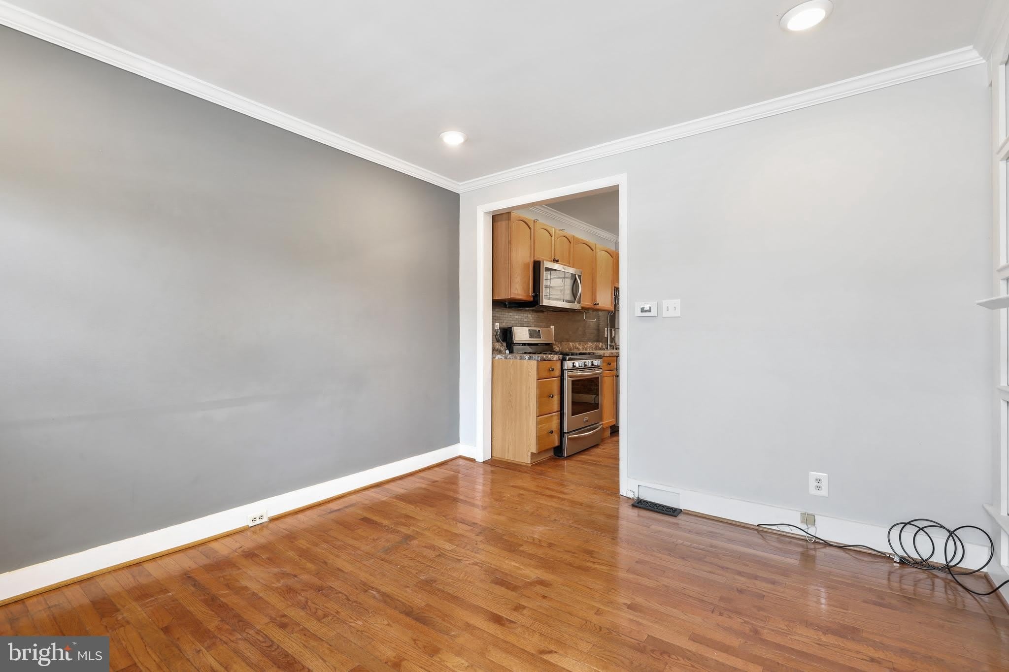 803 S HANOVER Street – photo 5