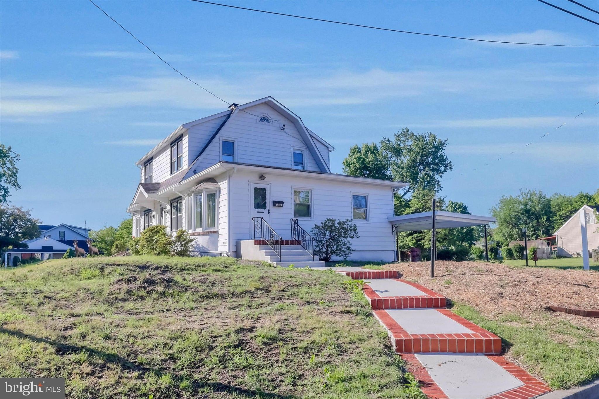 222 Berlin Road N – photo 3