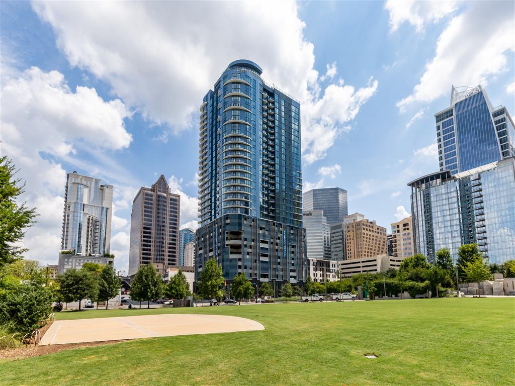 Ascent Uptown – photo 5