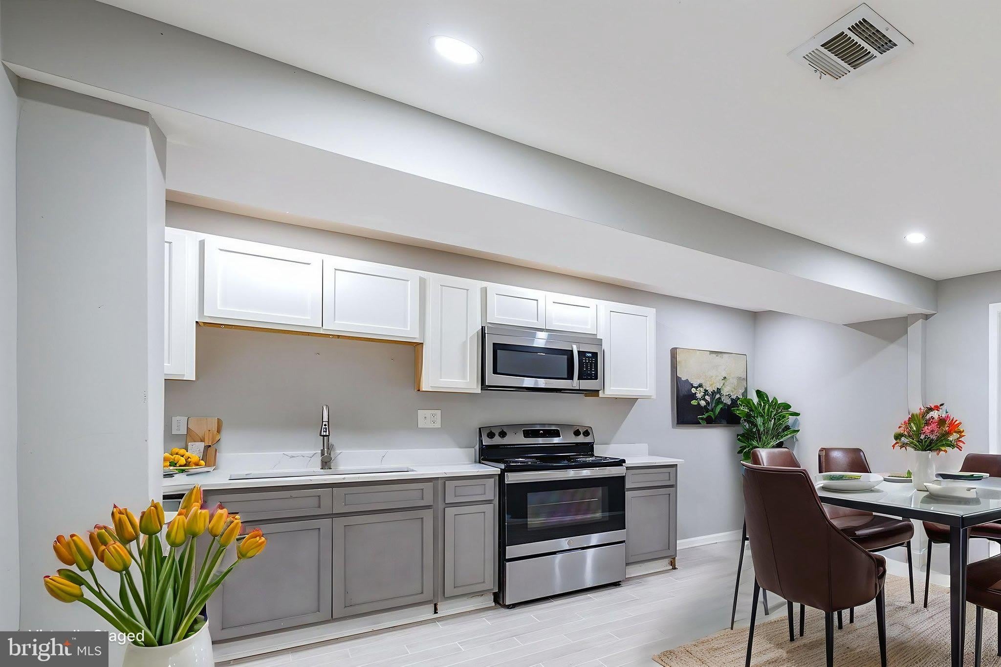 1235 SHEPHERD Street NW – photo 5