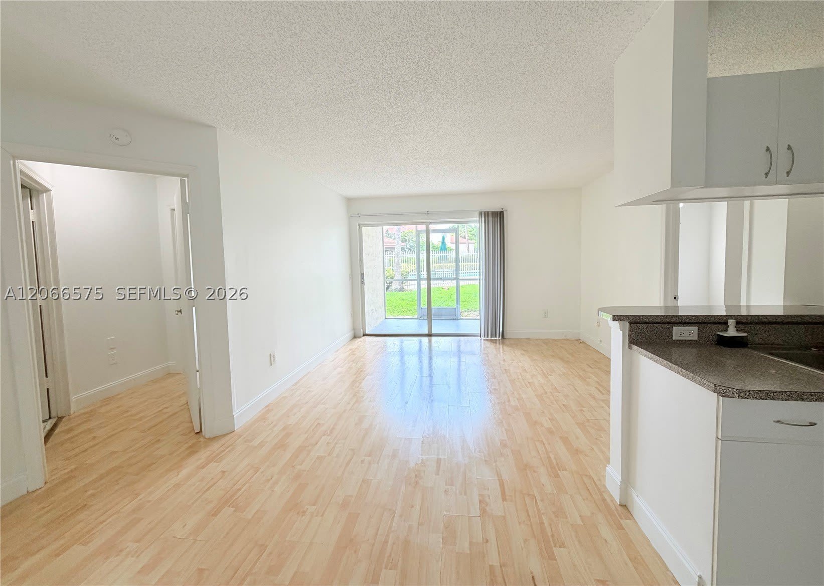 420 south Park road – photo 1